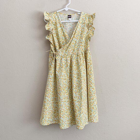 Tea Collection Floral Wrap Dress • 8 Years - Picture 1 of 5